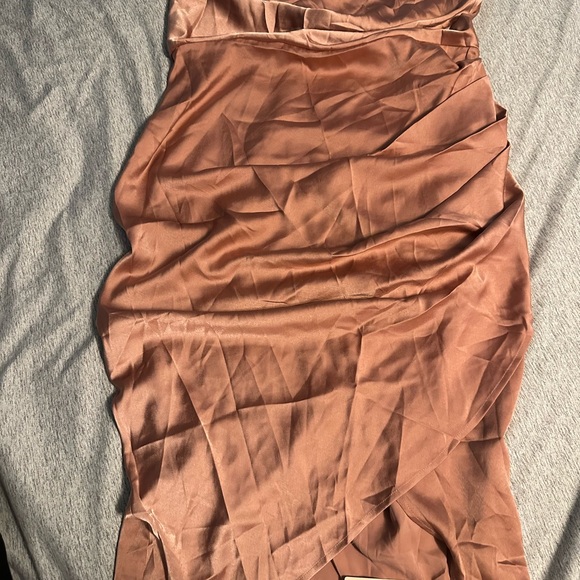 SHEIN Elegant Satin Dress in rose pink plus size - Picture 1 of 3